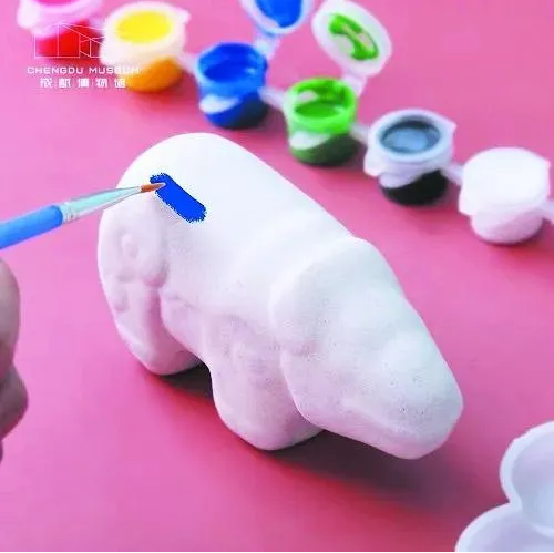 成博以石犀為原型，開發(fā)了一系列文創(chuàng)產(chǎn)品